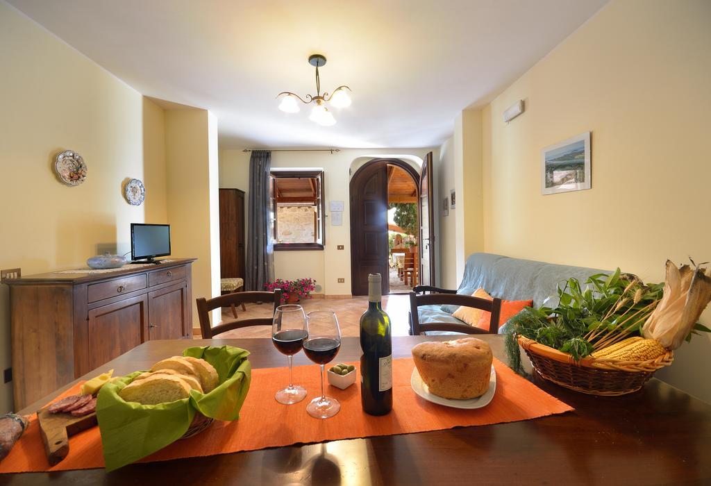 Agriturismo San Severo 파시냐노술트라시메노 외부 사진